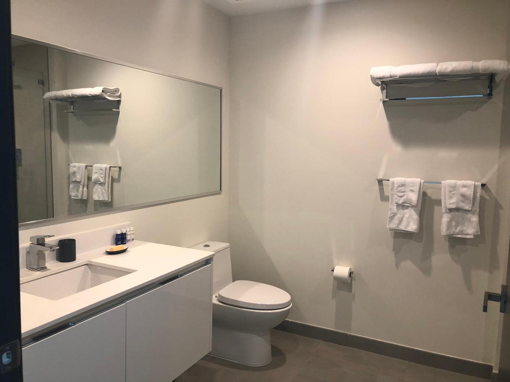 Hollywood Studios Condo Costa Холивуд Стая снимка