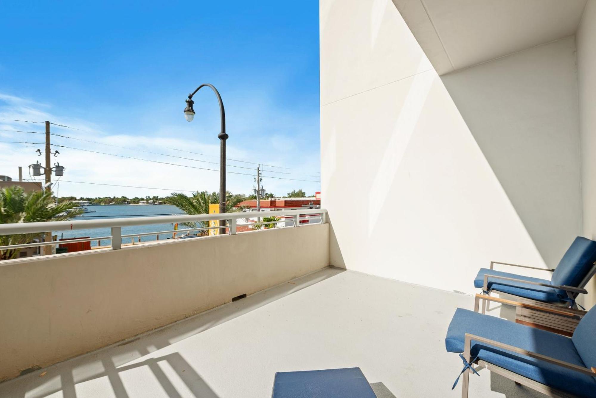 Hollywood Studios Condo Costa Холивуд Екстериор снимка